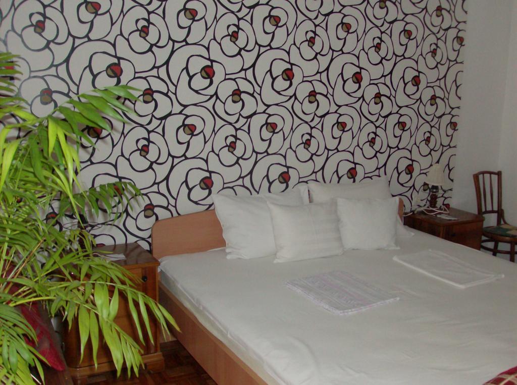 Zsuzsanna Haz Hotel เฮวิซ ภายนอก รูปภาพ